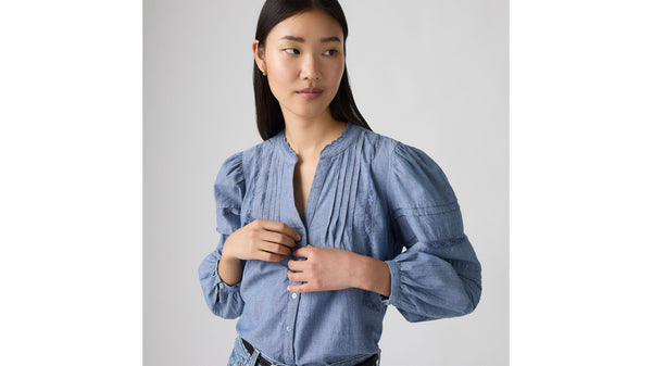 Levi's Women's Mandy Long Sleeve Blouse in Favourite Subject