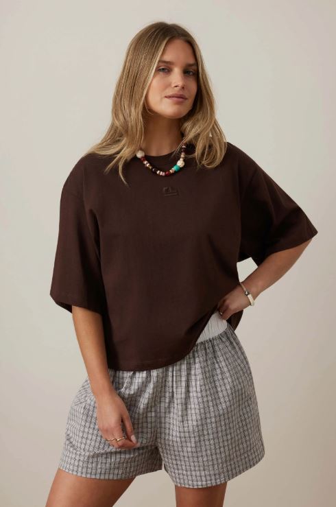 Ladies Phoebe Premium Tee in Choc
