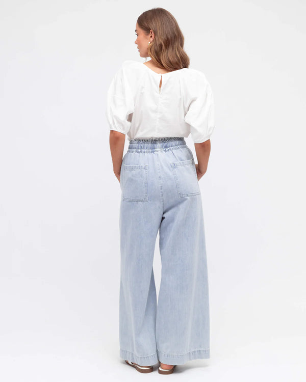 The Cloud Nine Ladies Blouse