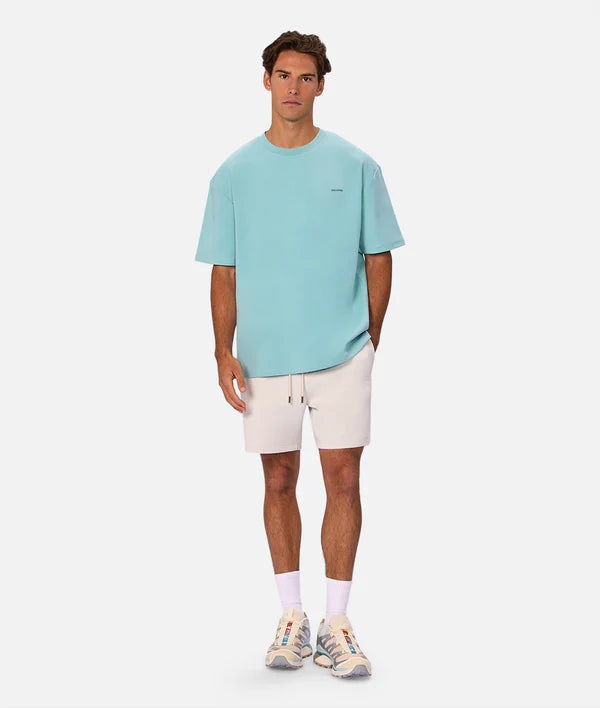 The Men's Newport Tee in Baltic