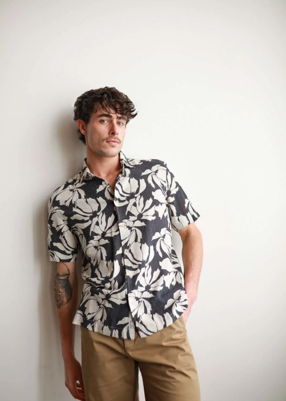 Men's Puerto Rico Linen Shirt in Navy