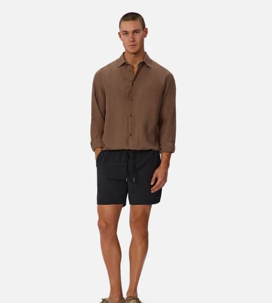 The St Martins Mens Long Sleeve Linen Shirt in Macchiato