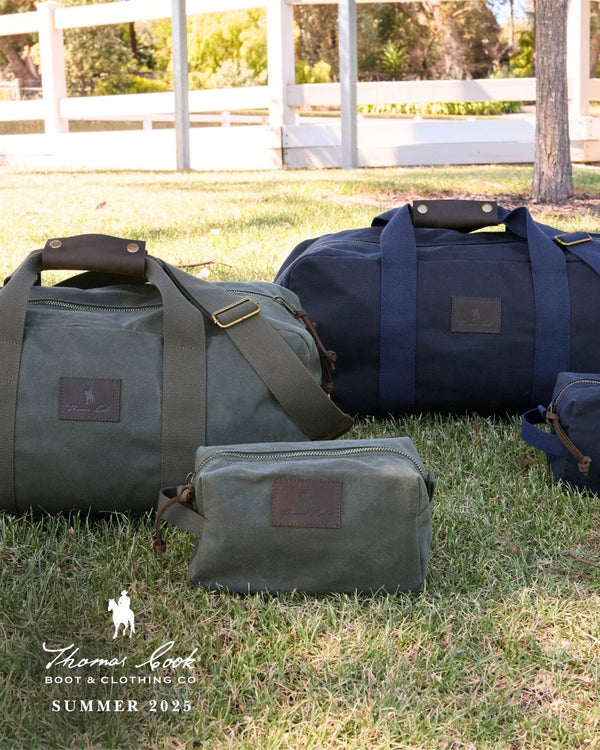 Thomas Cook Men's Mason Duffle Bag in Navy