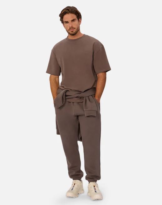 Men's - The Newport Tee in Mocha