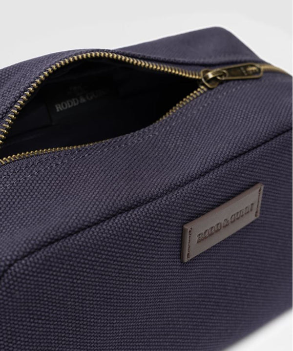 Ponsonby Wash Bag in Navy
