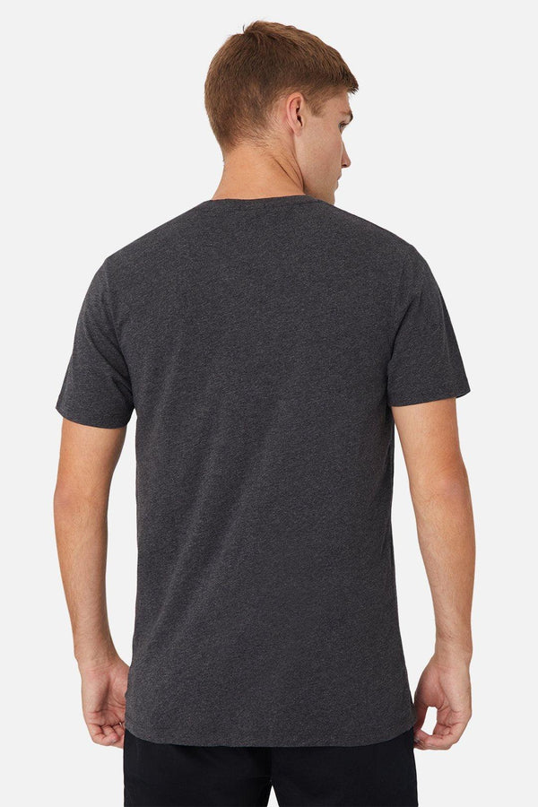 Update your daily rotation with some easy style courtesy of The New Basic Vee S/S Tee. With its relaxed rib trimmed V-neck, this cotton tee hits the sweet spot between relaxed and refined - as suitable for a night out as it is a day at the beach. Available at My Harley and Rose