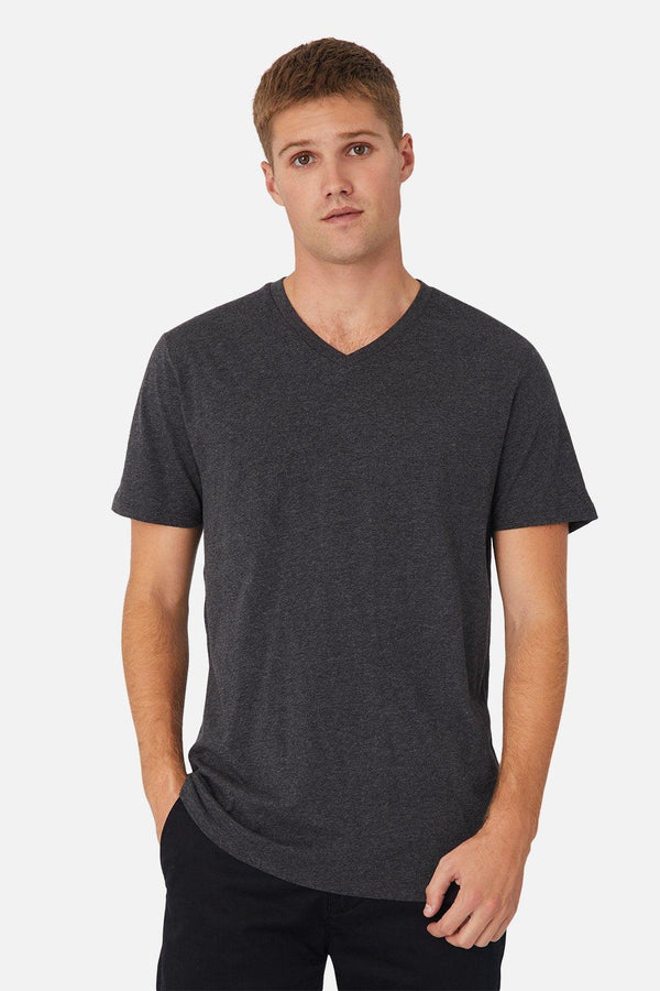 Update your daily rotation with some easy style courtesy of The New Basic Vee S/S Tee. With its relaxed rib trimmed V-neck, this cotton tee hits the sweet spot between relaxed and refined - as suitable for a night out as it is a day at the beach. Available at My Harley and Rose