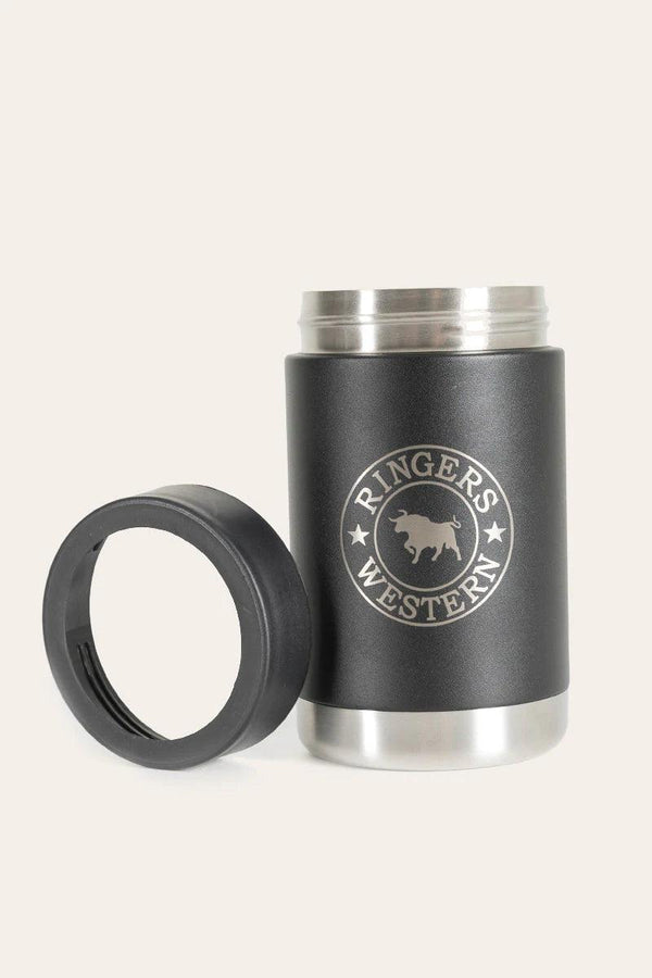 The Ringers Western Escape Can Cooler is your new best mate for your backyard BBQs and Friday arvo knockoff. Keep your hands dry and your drinks ice cold for longer with our specially built double-wall vacuum insulation, holding standard 375mL cans and bottles. Available at Harley and Rose