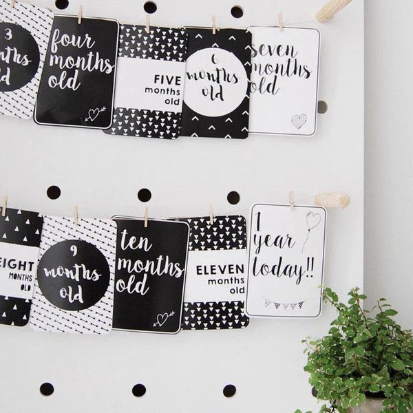 Vanda Baby - Monochrome Baby Milestone Cards - Folk Road