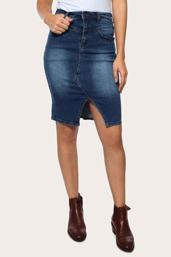 The Sarah High Rise Mid Skirt will become your instant favourite for your relaxed summer days. With a flattering high-rise waist, zip and fly fastening, and front split for easy movement. Available at Harley and Rose